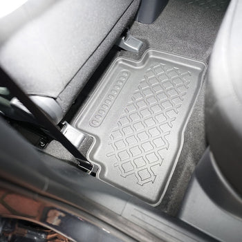 Tapis avec bords relevés Hyundai Tucson Hybrid, fabrication 12.2020 - présent, carrosserie suv ne correspond pas aux modèles 48-hybrid, mild hybrid et plug-in hybrid | 603327