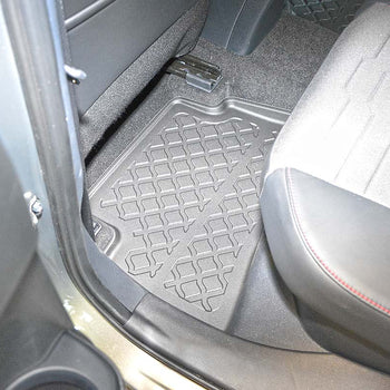 Tapis avec bords relevés Toyota Corolla Hybrid, fabrication 2019 - présent, carrosserie berline | 603387