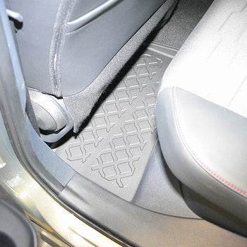 Tapis avec bords relevés Toyota Corolla Hybrid, fabrication 2019 - présent, carrosserie berline | 603387