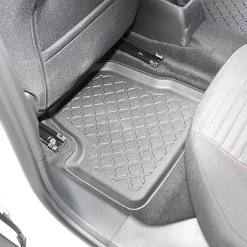 Tapis avec bords relevés Peugeot 208 II, fabrication 06.2019 - présent, carrosserie berline inclusivement facelift, ne correspond pas au modèle électrique, hybride et mhev | 603577