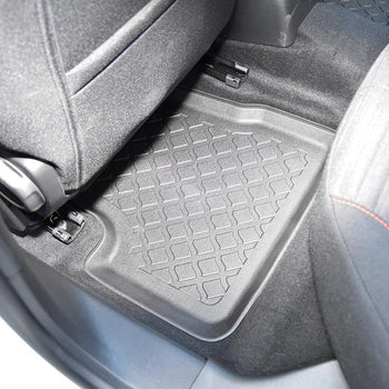 Tapis avec bords relevés Peugeot 208 II, fabrication 06.2019 - présent, carrosserie berline inclusivement facelift, ne correspond pas au modèle électrique, hybride et mhev | 603577