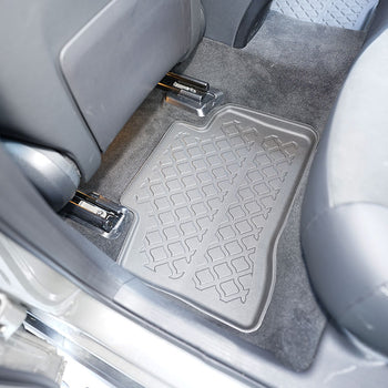 Tapis avec bords relevés Mercedes EQC , fabrication 05.2019 - présent, carrosserie suv #1
