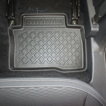 Tapis avec bords relevés Ssang Yong Tivoli, fabrication 03.2015 - 2019, carrosserie suv inclusivement facelift | 602737