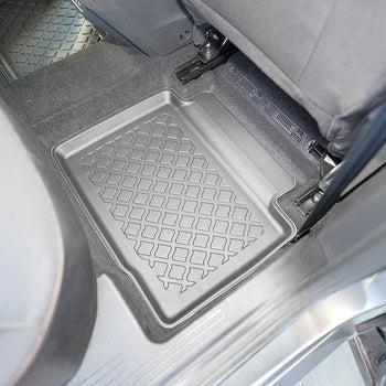 Tapis avec bords relevés Dacia Bigster Hybrid, fabrication 03.2025 - présent, carrosserie suv ne correspond mhev | 604540