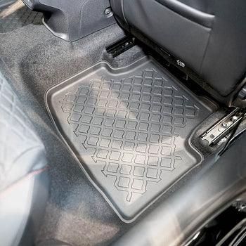 Tapis avec bords relevés Seat Leon e-Hybrid, fabrication 2020 - présent, carrosserie break ne correspond mhev | 603081
