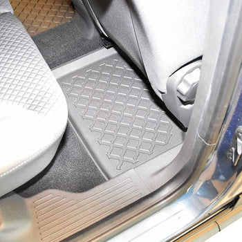 Tapis avec bords relevés Ford Tourneo Courier, fabrication 06.2014 - présent, carrosserie van 5 places, inclusivement facelift | 603126