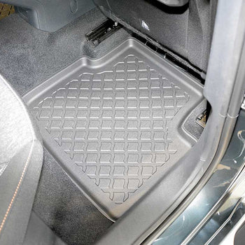 Tapis avec bords relevés Skoda Scala, fabrication 04.2019 - présent, carrosserie berline inclusivement facelift | 603298
