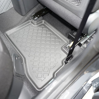 Tapis avec bords relevés Hyundai Kona Hybrid, fabrication 09.2019 - 03.2023, carrosserie suv ne correspond pas au modèle électrique | 603321