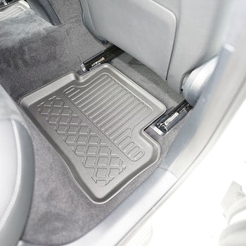 Tapis avec bords relevés Mercedes Classe E W213, fabrication 04.2016 - 07.2023, carrosserie sedán inclusivement facelift | 603356