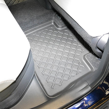 Tapis avec bords relevés Toyota RAV4 V, fabrication 01.2019 - présent, carrosserie suv, boîte de vitesse manuelle #1