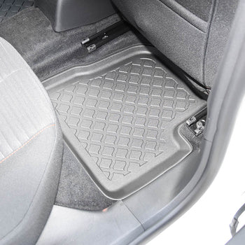 Tapis avec bords relevés Peugeot 208 II, fabrication 06.2019 - présent, carrosserie berline inclusivement facelift, ne correspond pas au modèle électrique, hybride et mhev | 603577