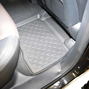 Tapis avec bords relevés KGM Korando, fabrication 2025 - présent, carrosserie suv ne correspond pas au modèle électrique | 603735