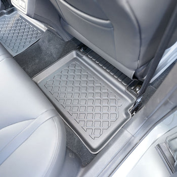Tapis avec bords relevés Omoda 5, fabrication 04.2024 - présent, carrosserie suv ne correspond pas au modèle électrique | 604560