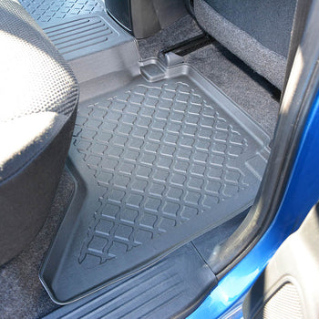 Tapis avec bords relevés Toyota Hilux, fabrication 2006 - 08.2016, carrosserie pick-up cabine double | 603378