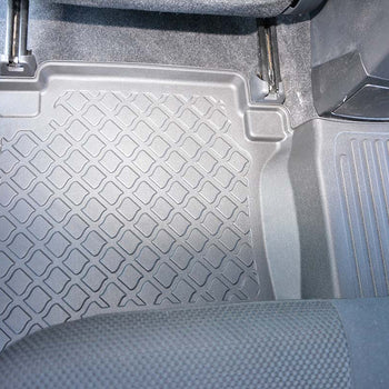 Tapis avec bords relevés Toyota Hilux, fabrication 2006 - 08.2016, carrosserie pick-up cabine double | 603378