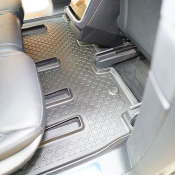 Tapis avec bords relevés Tesla Model X Facelift, fabrication 01.2021 - présent, carrosserie suv 5-7 places, 2 et 3 ème file de sièges | 683875