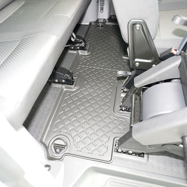 Tapis avec bords relevés Volkswagen T6 Caravelle, fabrication 06.2015 - 2019, carrosserie van empattement court et long, 3 ème file de sièges | 693105