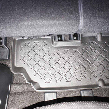 Tapis avec bords relevés Kia Carens III, fabrication 04.2013 - 08.2019, carrosserie van 7 places, rangée 3 | 693187