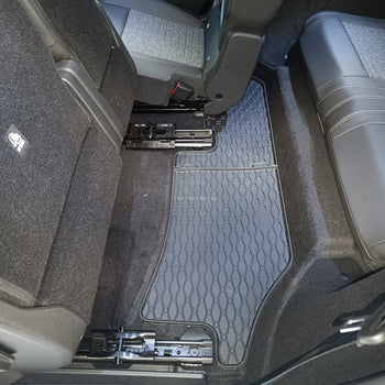Tapis de voiture Peugeot 5008 III Hybrid, fabrication 2024 - présent, carrosserie suv 3 ème file de sièges | 906769