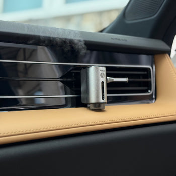 Coffret Amos mini Pink – diffuseur de parfum gris + set rose avec 7 recharges de parfum