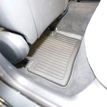 Tapis avec bords relevés Mercedes Classe C W206 PHEV, fabrication 10.2021 - présent, carrosserie sedán | 604005