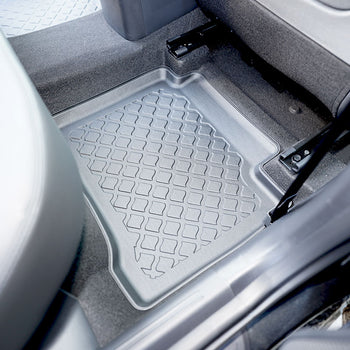 Tapis avec bords relevés Kia Niro II HEV Hybrid, fabrication 06.2022 - présent, carrosserie suv ne correspond pas au modèle électrique | 603821