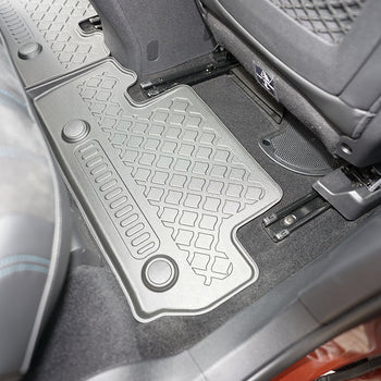 Tapis avec bords relevés Peugeot 3008 II, fabrication 11.2016 - présent, carrosserie suv ne correspond pas au modèle hybride et hybride4, avec chaîne hi-fi focal | 603573