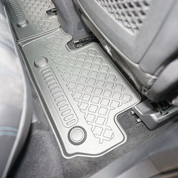Tapis avec bords relevés Peugeot 3008 II, fabrication 11.2016 - présent, carrosserie suv ne correspond pas au modèle hybride et hybride4, avec chaîne hi-fi focal | 603573