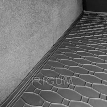 Tapis de coffre Volkswagen Touareg I, carrosserie suv, fabrication 11.2002 - 2010, avec climatisation a 2 zones (sans climatisation séparée pour les sièges arrière) | 437232