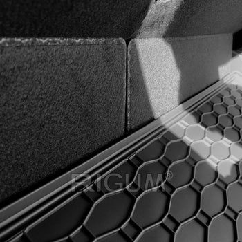 Tapis de coffre Toyota Yaris IV Hybrid, carrosserie berline, fabrication 09.2020 - présent, coffre inférieur | 436037