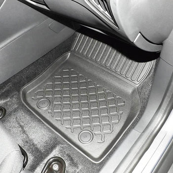 Tapis avec bords relevés Ford Focus III, fabrication 03.2011 - 08.2018, carrosserie berline #2 - 7