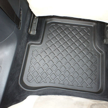 Tapis avec bords relevés Volkswagen Passat B6, fabrication 2005 - 10.2009, carrosserie sedán #3 - 9