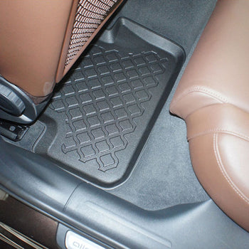 Tapis avec bords relevés Audi A4 B8, fabrication 04.2008 - 10.2015, carrosserie break #2 - 10