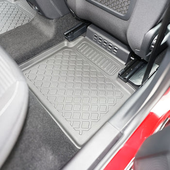 Tapis avec bords relevés Ford Focus IV, fabrication 09.2018 - présent, carrosserie berline #4 - 13