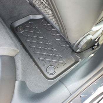 Tapis avec bords relevés Audi A6 C7, fabrication 09.2011 - 08.2018, carrosserie break #2 - 12