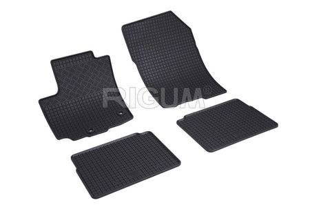 Tapis de voiture Suzuki SX4 S-Cross Hybrid, fabrication 02.2020 - présent, carrosserie suv, hybride #1